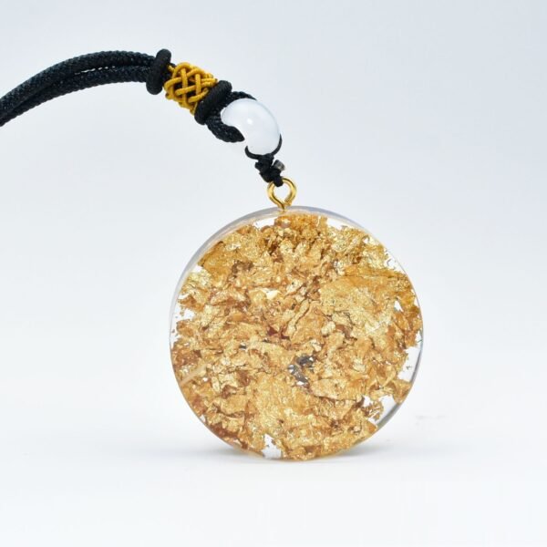 Crystal Gravel Epoxy Resin Pendant Necklace - Image 4