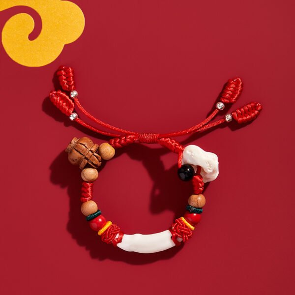 Baby And Infant Red Rope Pig Auditory Ossicle Mahogany Bracelet Pendant - Image 7