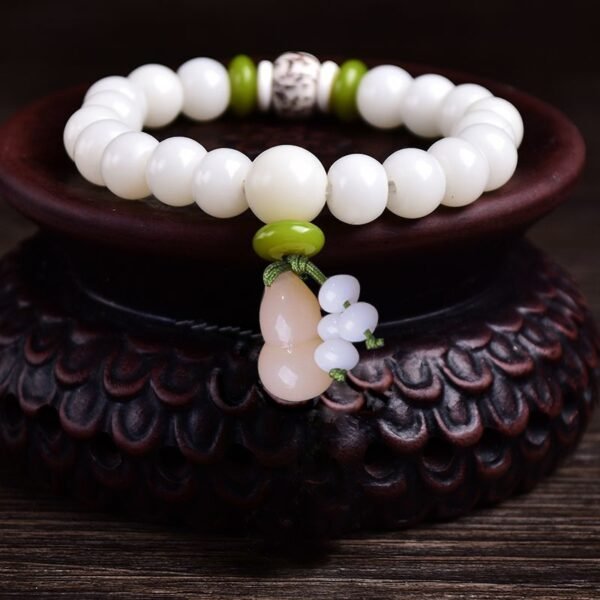 White Jade Bodhi Bracelet For Men And Women - Image 4